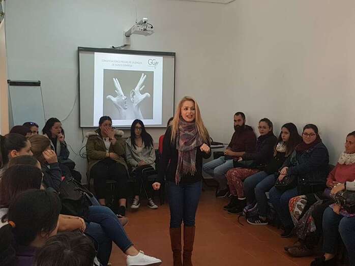 Este miércoles se celebró la primera jornada formativa (Foto TA)